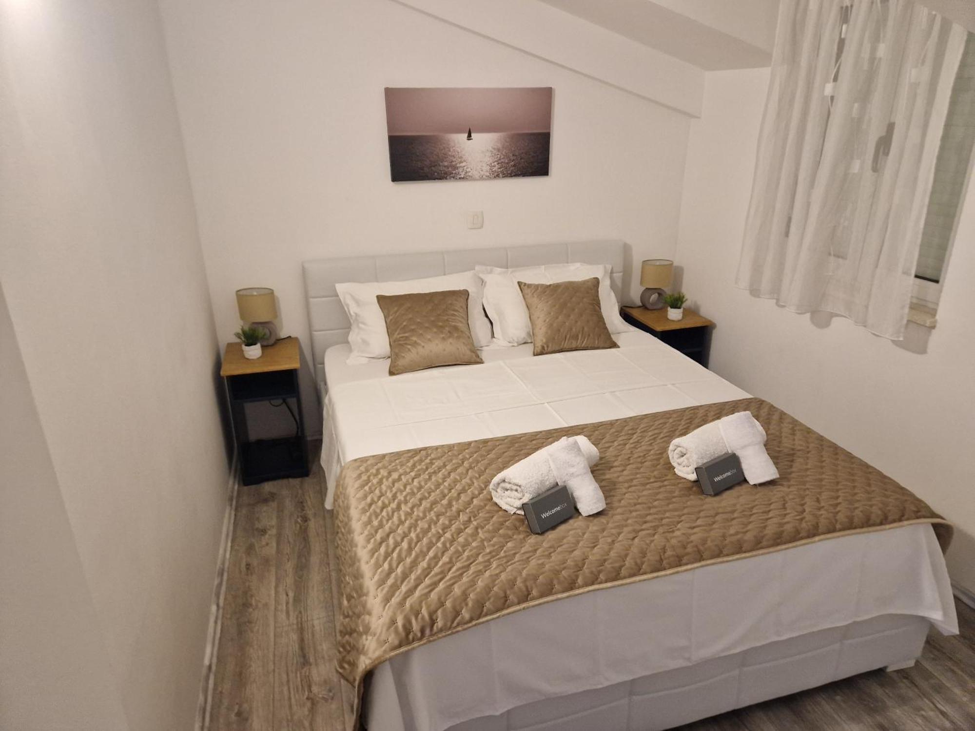Apartments Mb Kaštela Esterno foto