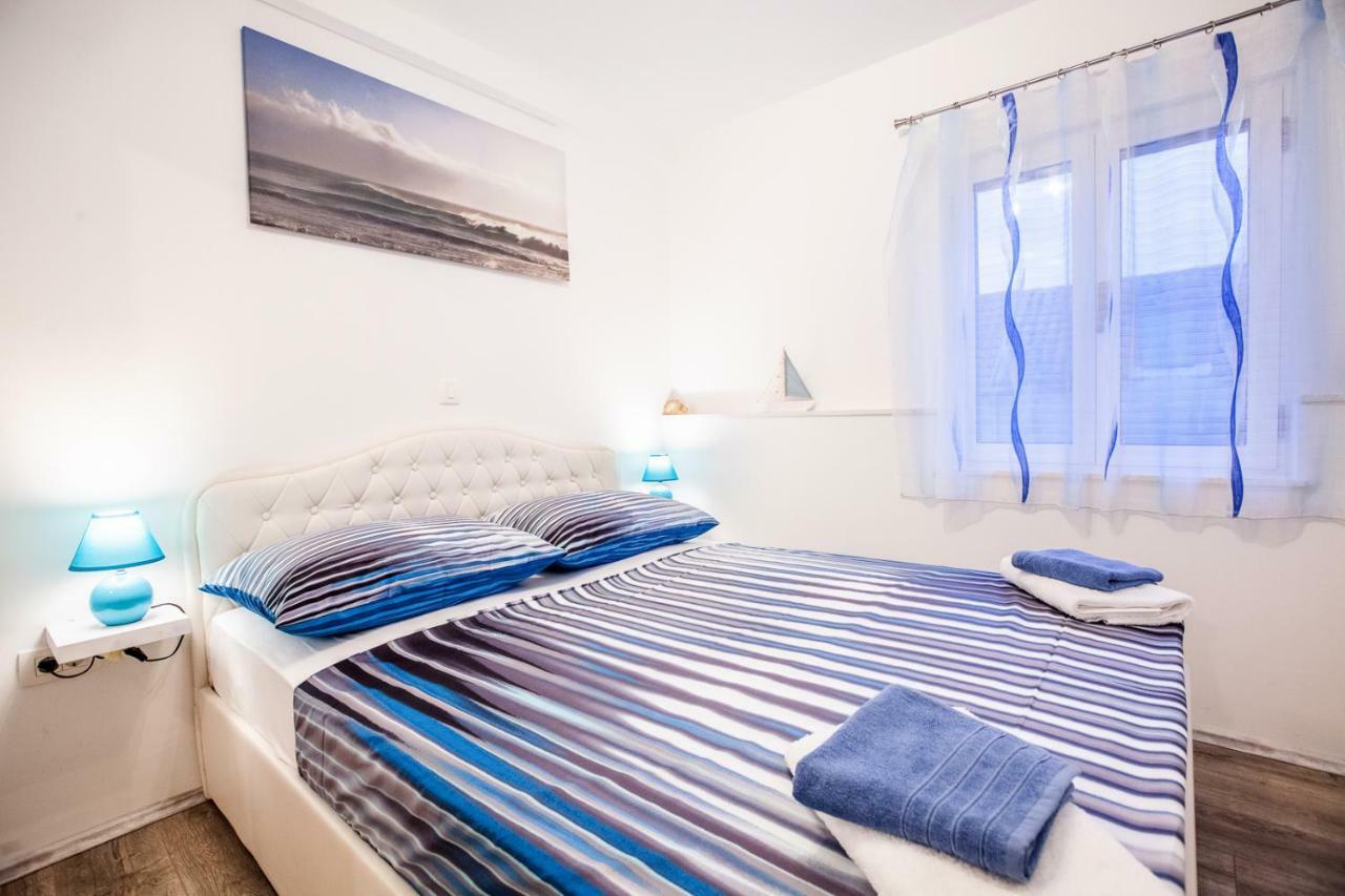Apartments Mb Kaštela Esterno foto